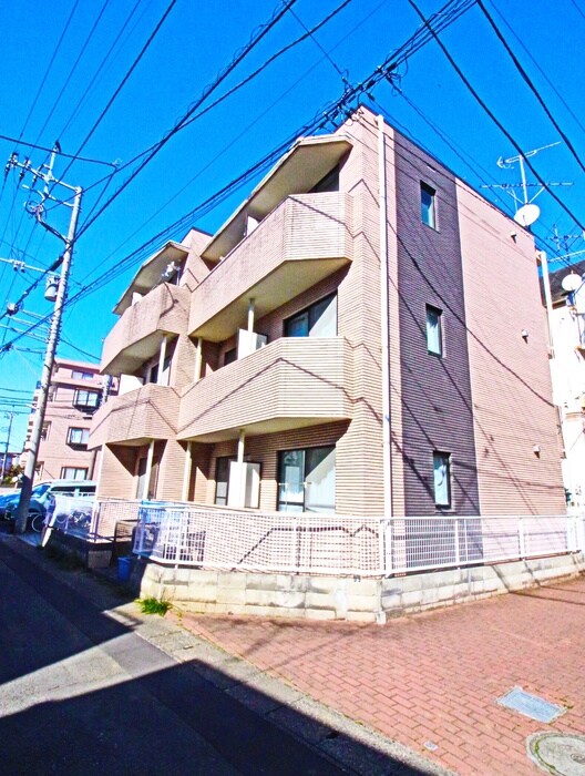 クレ－ルマンションの物件外観写真