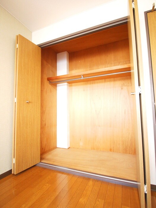 エルグランの物件内観写真