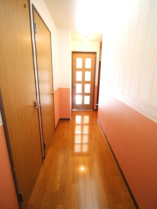 エルグランの物件内観写真