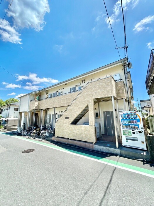 クラウドの物件外観写真