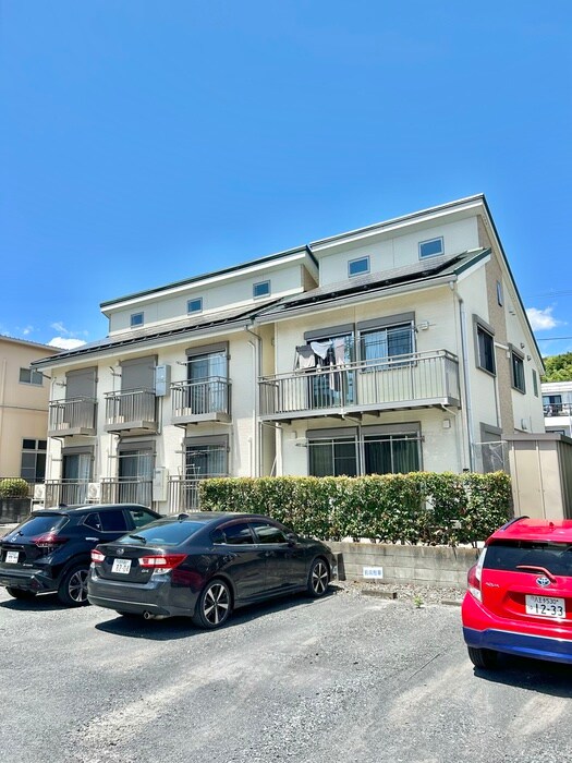 クラウドの物件外観写真