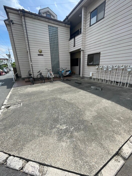 ヴィア・ラクティアの物件外観写真