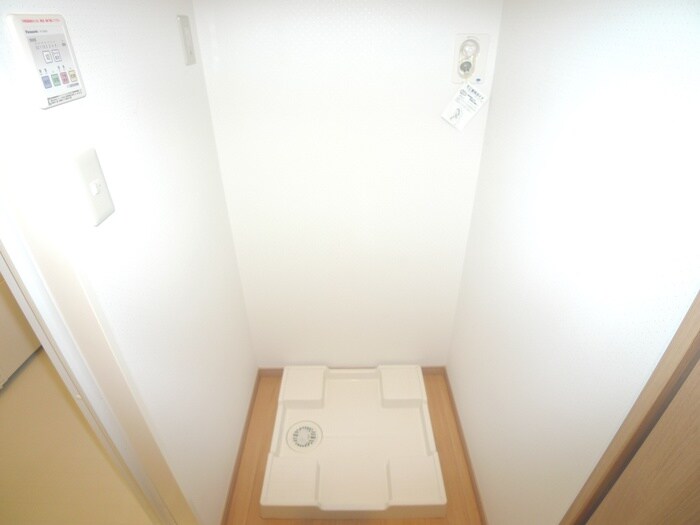 メゾンドールⅧの物件内観写真