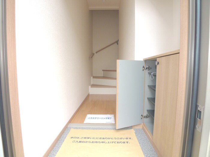 メゾンドールⅧの物件内観写真