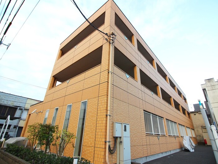 オーピュールの物件外観写真