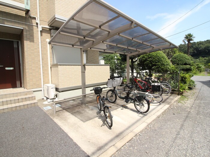 ウィスタリアの物件外観写真