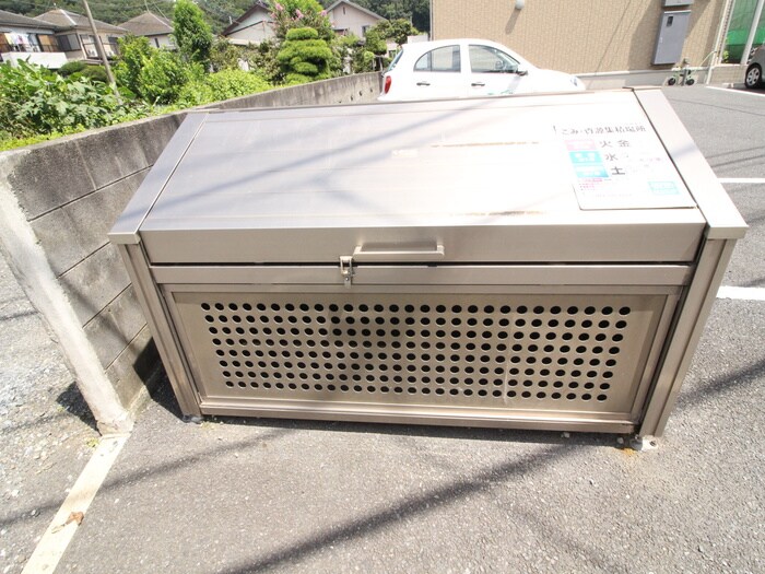 ウィスタリアの物件外観写真