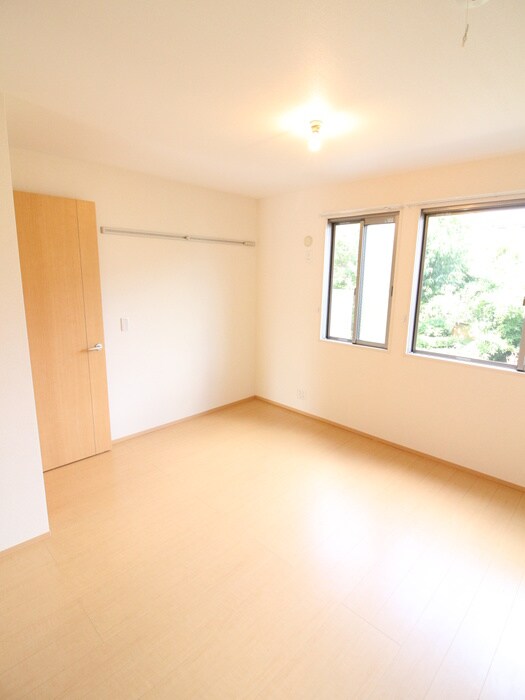 ウィスタリアの物件内観写真