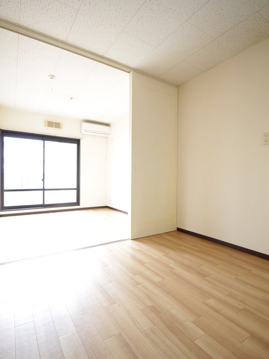 サンロジュマンの物件内観写真