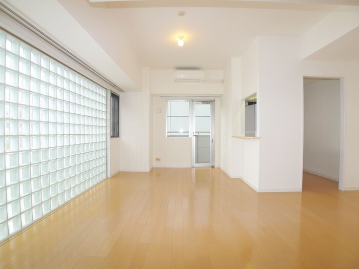 プライムアーバン千住の物件内観写真
