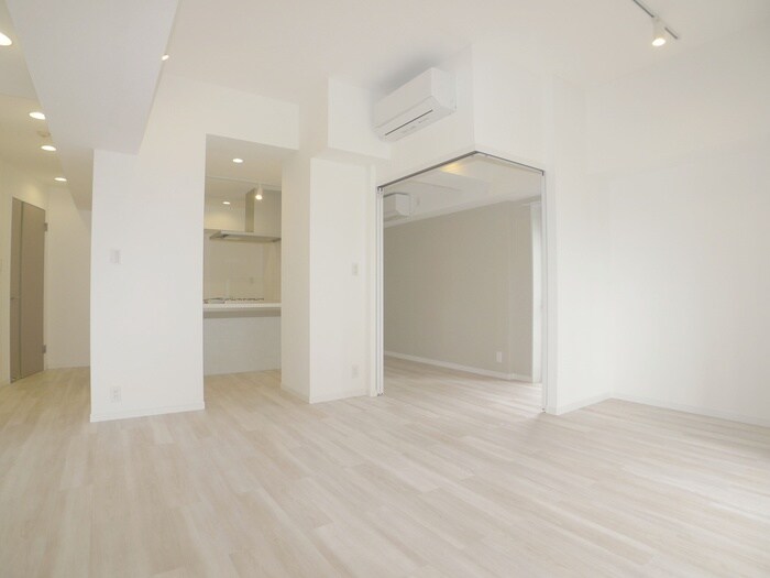 プライムアーバン千住の物件内観写真