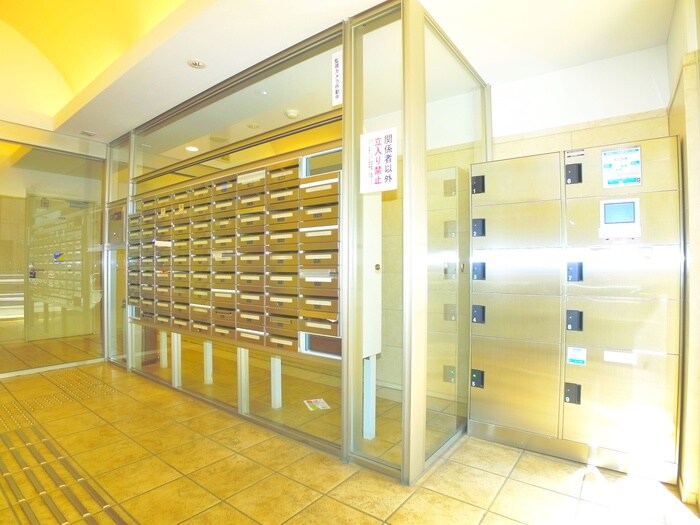 プライムアーバン千住の物件外観写真