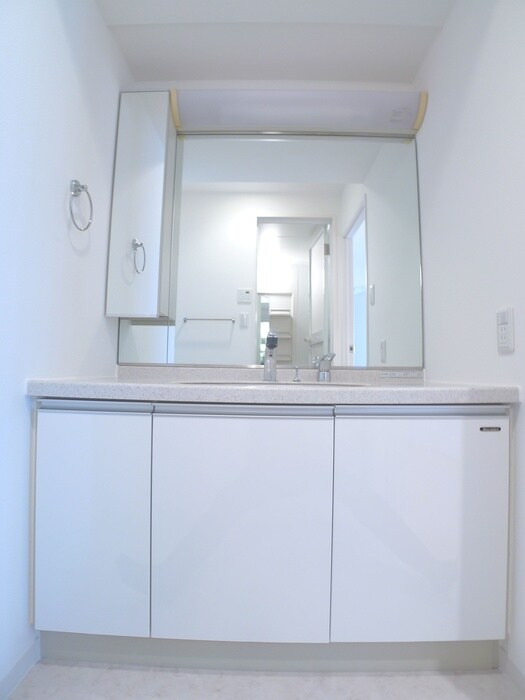 プライムアーバン千住の物件内観写真