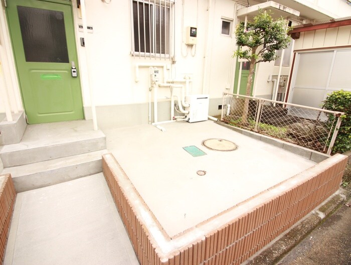 テラスハウス山口（2号室）の物件外観写真