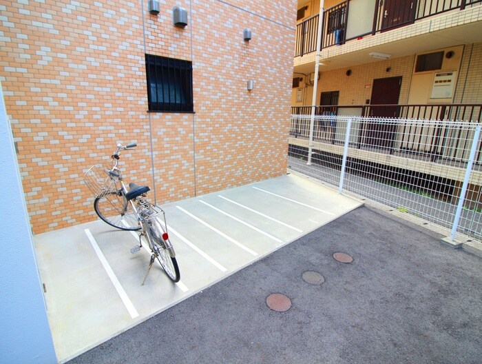 Ｍaison ARDEUR（ﾒｿﾞﾝ ｱﾙﾄﾞｩｰﾙ)の物件外観写真