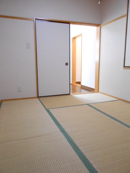 セゾンアドラブールの物件内観写真