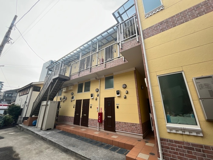 さくら新子安の物件外観写真