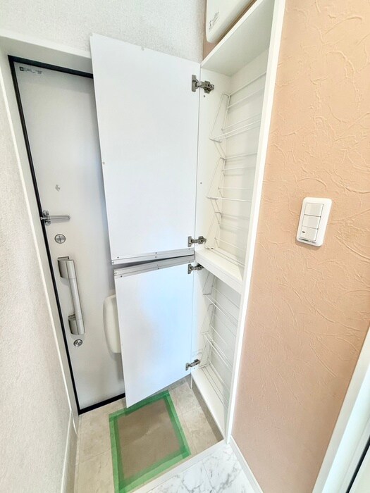 さくら新子安の物件内観写真