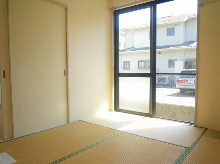 パインスクエアの物件内観写真