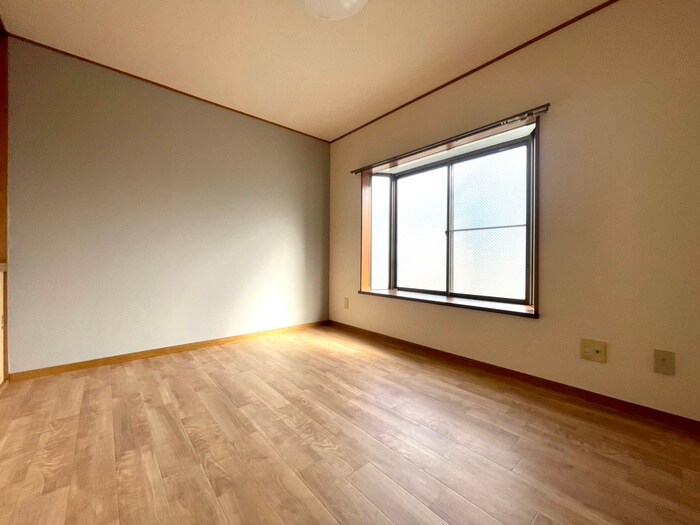 耳塚ハイツの物件内観写真