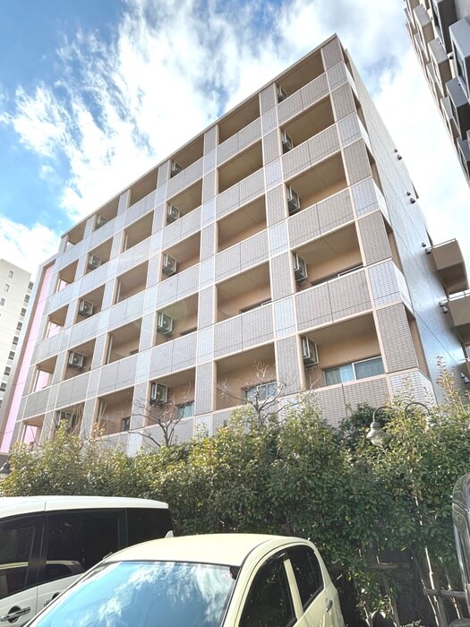 ジュネッセ浦和の物件外観写真