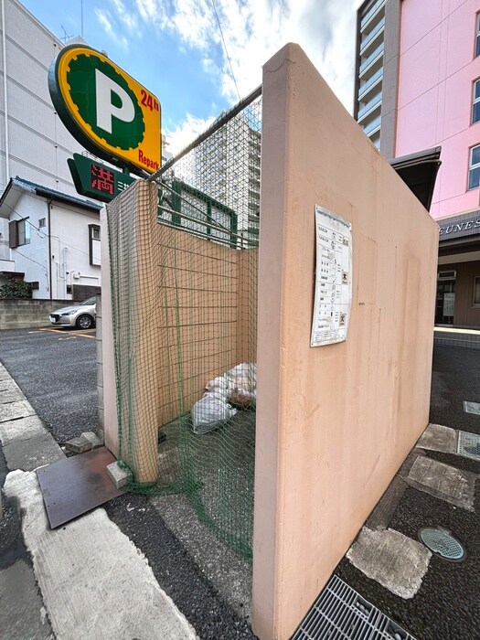 ジュネッセ浦和の物件外観写真