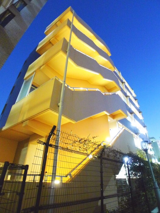 ジュネッセ浦和の物件外観写真