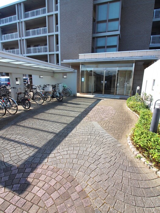 ロ－ブレ・ヴィラ川越の物件外観写真