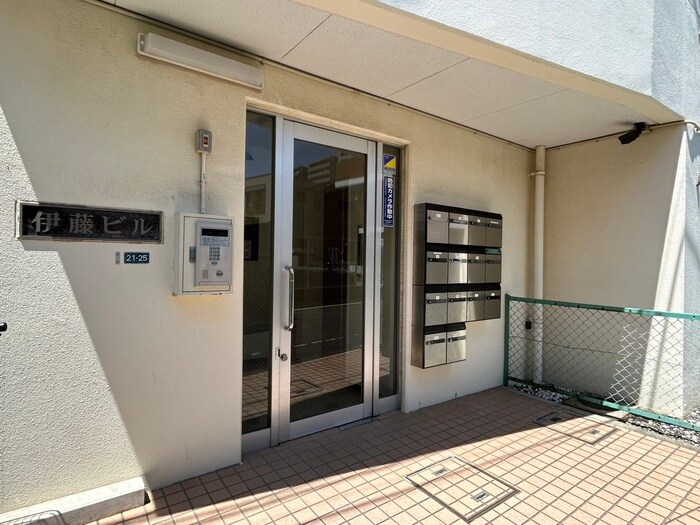 茅ケ崎伊藤ビルの物件外観写真