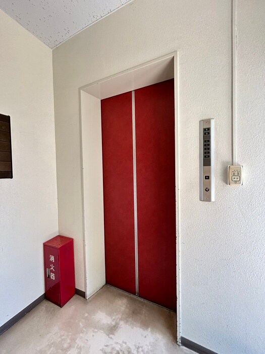 茅ケ崎伊藤ビルの物件外観写真