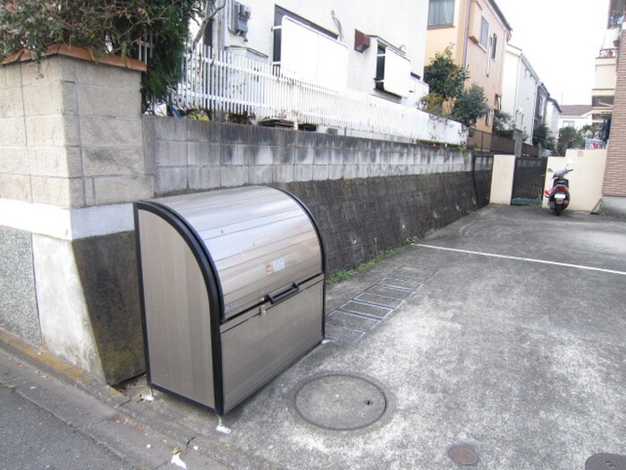 ＭＡＩＳＯ・ＢＬＯＳＳＯＭの物件外観写真