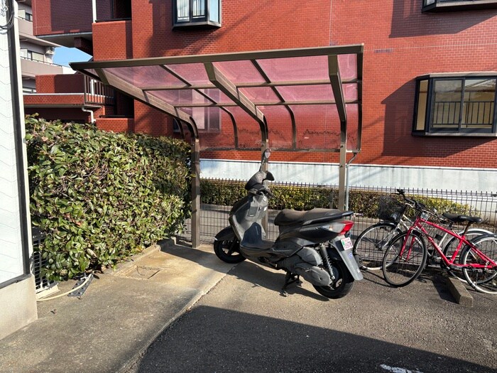 ビーライン鷺沼の物件外観写真