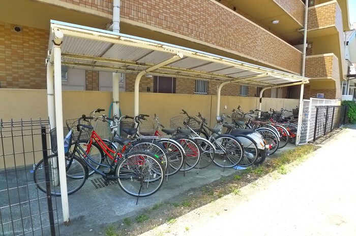 ｾﾝﾄﾋﾙｽﾞ本八幡の物件外観写真