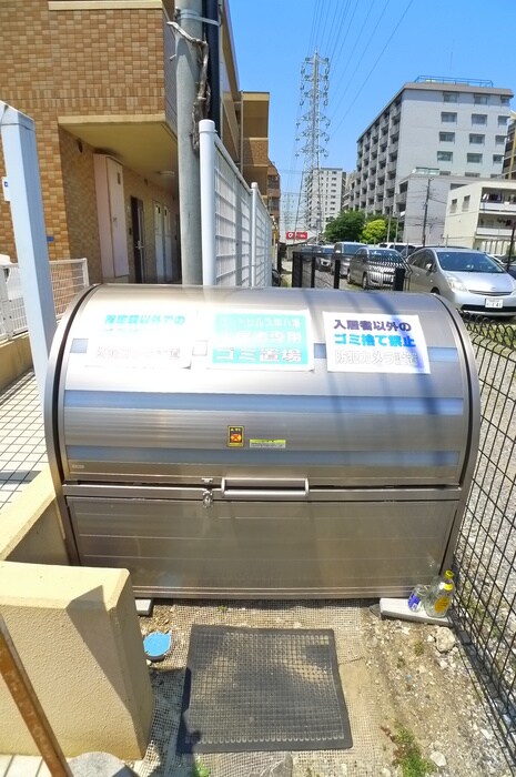 ｾﾝﾄﾋﾙｽﾞ本八幡の物件外観写真