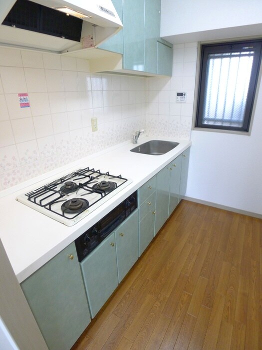 ﾗｲｵﾝｽﾞｽﾃ-ｼｮﾝﾌﾟﾗｻﾞ南浦和(1402)の物件内観写真