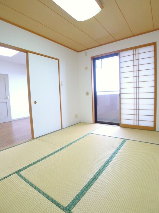 ﾗｲｵﾝｽﾞｽﾃ-ｼｮﾝﾌﾟﾗｻﾞ南浦和(1402)の物件内観写真