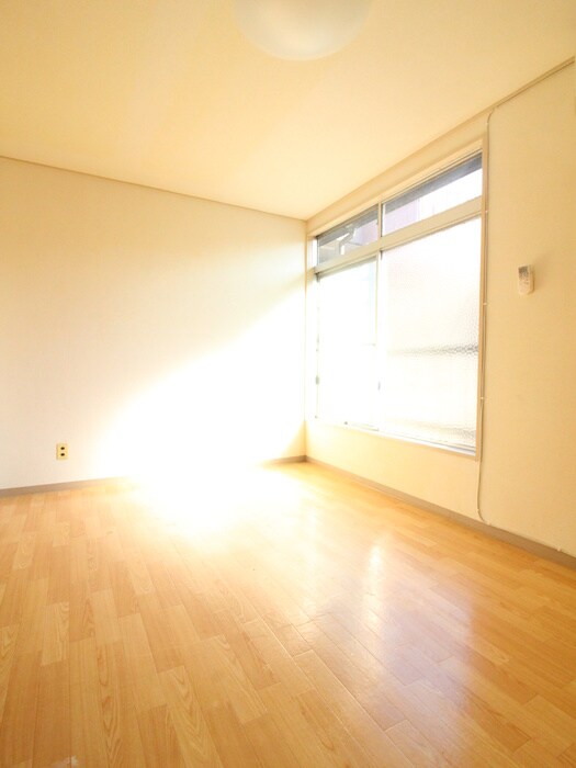 泉ガ－デンⅡの物件内観写真