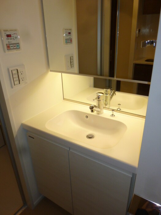 コンフォリア秋葉原EASTの物件内観写真