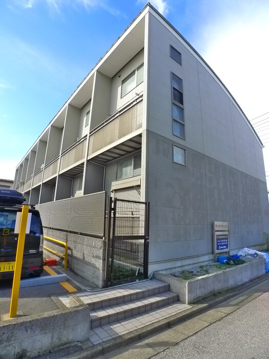 サンヴィア－レフジの物件外観写真