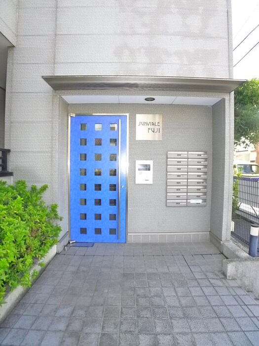 サンヴィア－レフジの物件外観写真