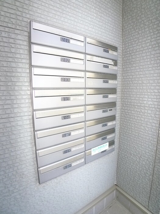 サンヴィア－レフジの物件外観写真