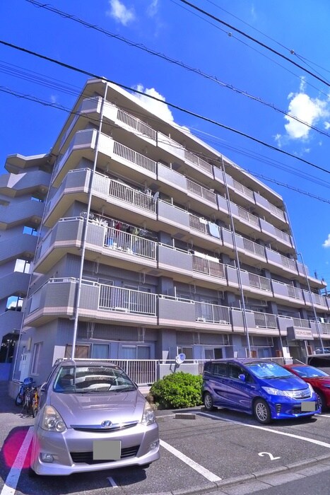 コミニティパレス北赤羽の物件外観写真