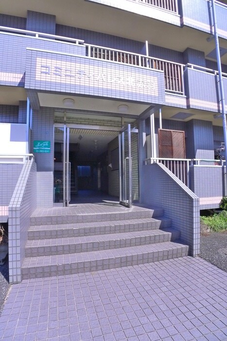 コミニティパレス北赤羽の物件外観写真