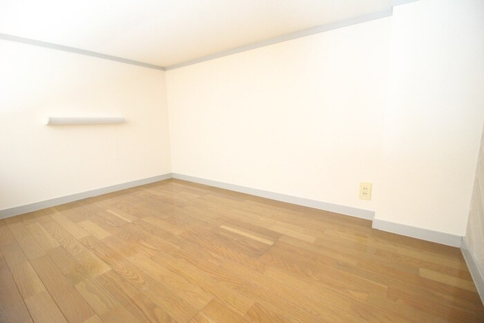 Ｃｈｅｃｋｅｒｂｅｒｒｙ(東)の物件内観写真