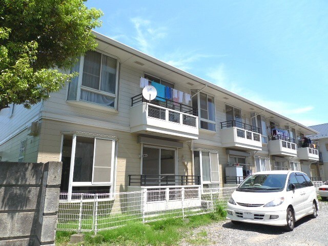 クレストＦ２の物件外観写真