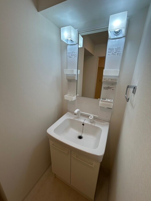 アイルプレミアム千駄木(602)の物件内観写真