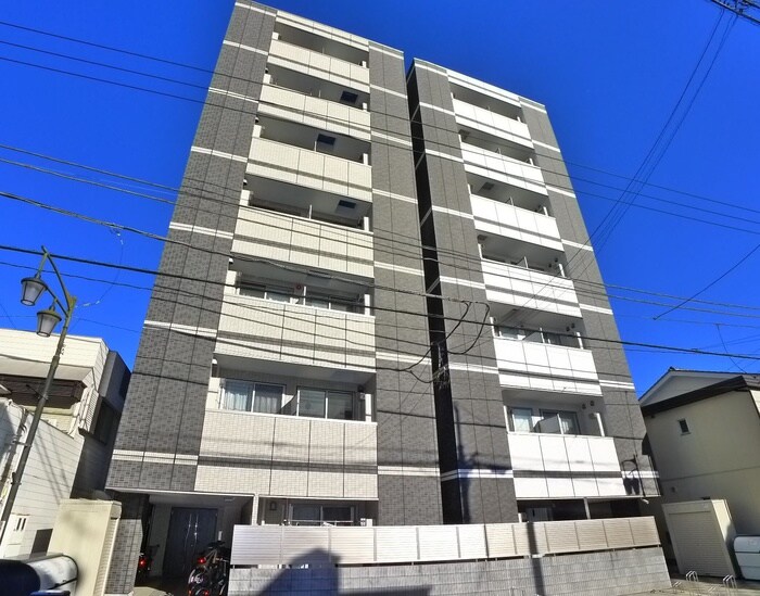 グラントレス松戸の物件外観写真