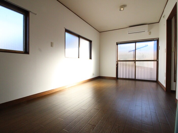 小山荘の物件内観写真