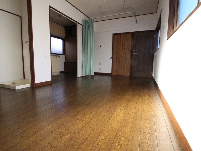 小山荘の物件内観写真