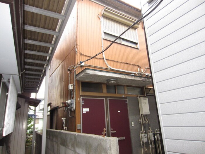 小山荘の物件外観写真